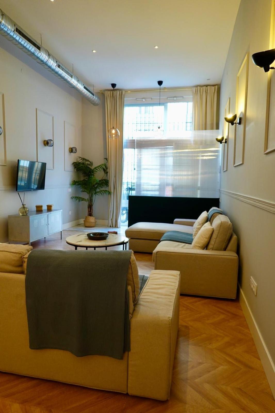Peral Boutique Apartaments Sevilla Buitenkant foto