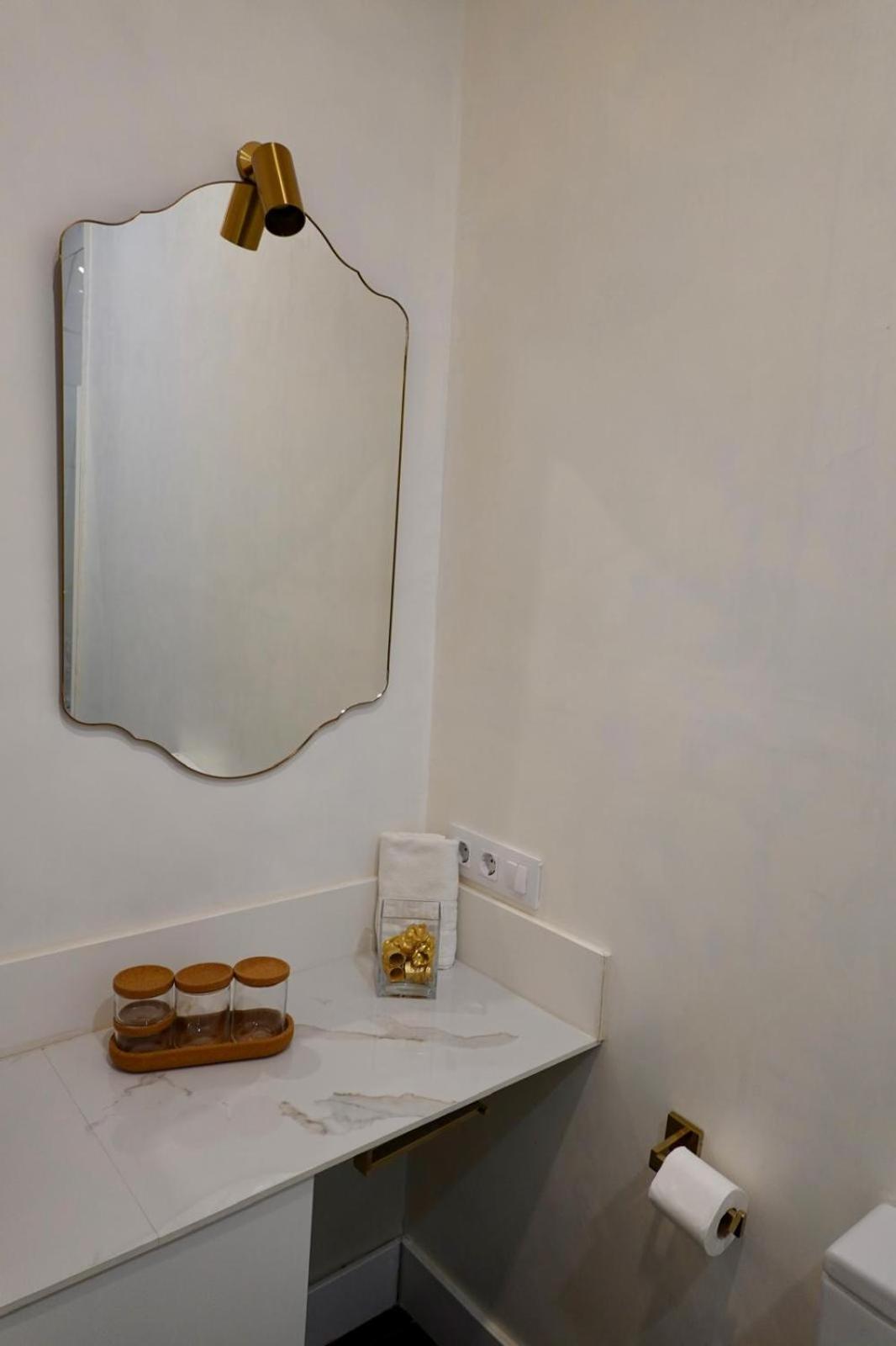Peral Boutique Apartaments Sevilla Buitenkant foto